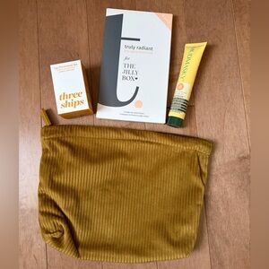 New Jilly Box Jillian Harris Skincare Lot Mudmasky Three Ships Truly Radiant